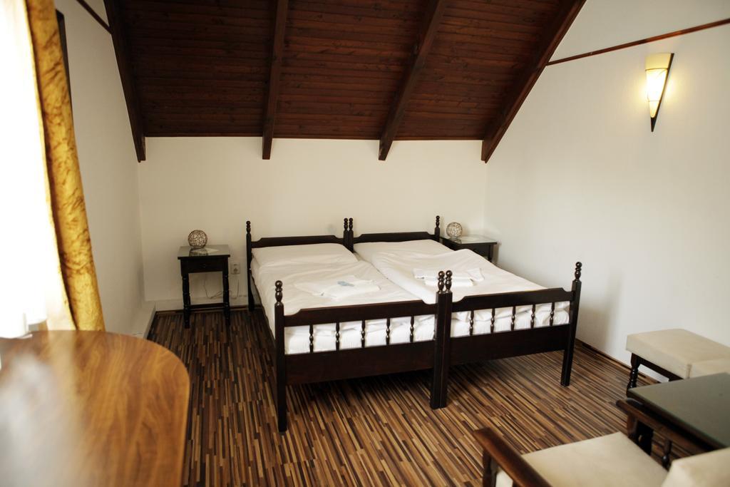 Motel M Malacky Bilik gambar